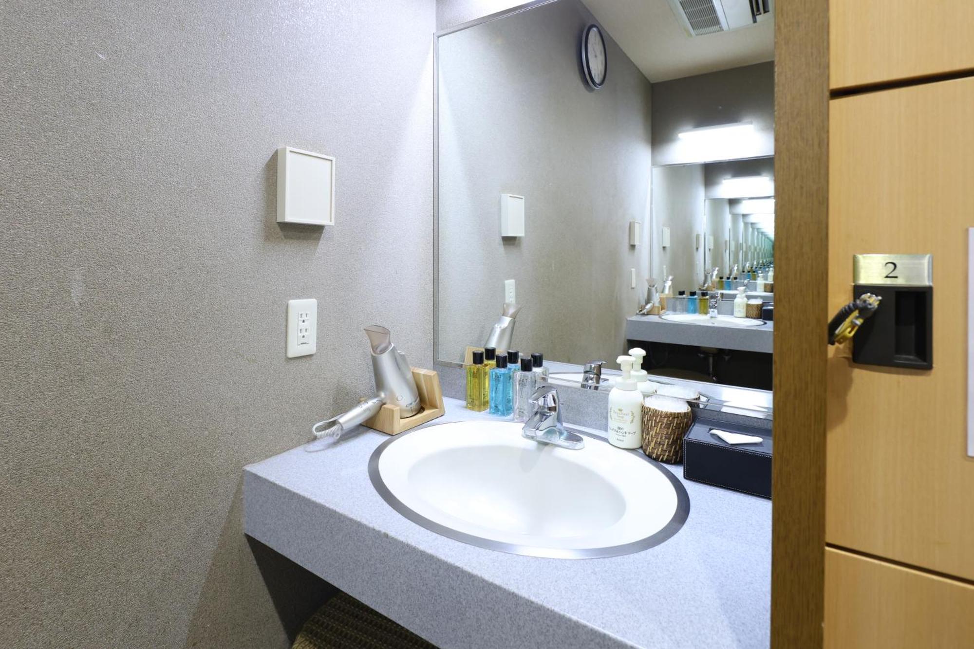 Dormy Inn Chiba City Soga Extérieur photo